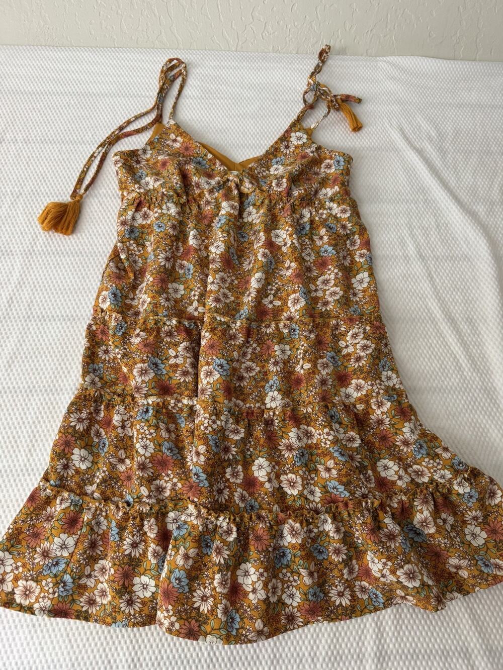 no comment NY-LA Floral Strappy Mini Slip Dress V-Neck White Blue Yellow Size S